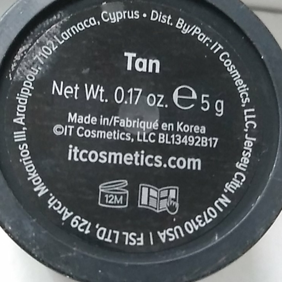 It cosmetics bye bye under eye concealing pot - Picture 3 of 3